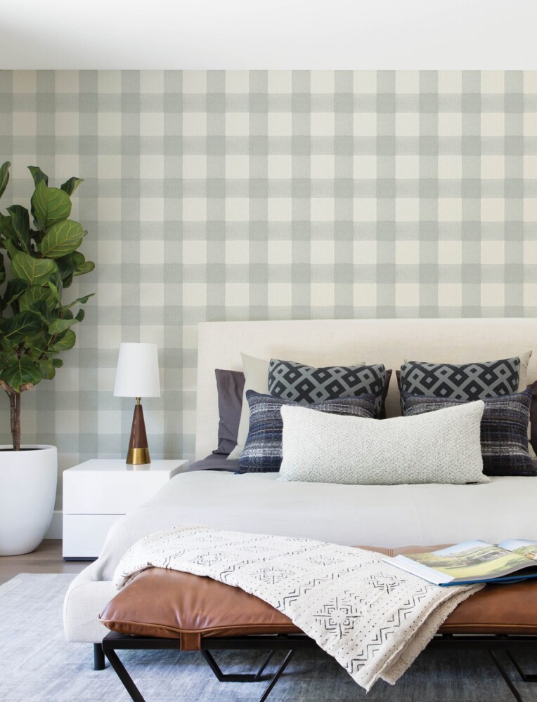 Thorpe Plaid Wallpaper