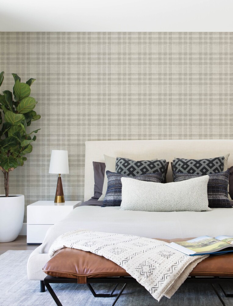 Perry Plaid Wallpaper - Image 7